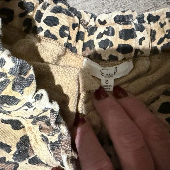 Easel Animal Print Wide Leg Pants - Picture 2 of 3